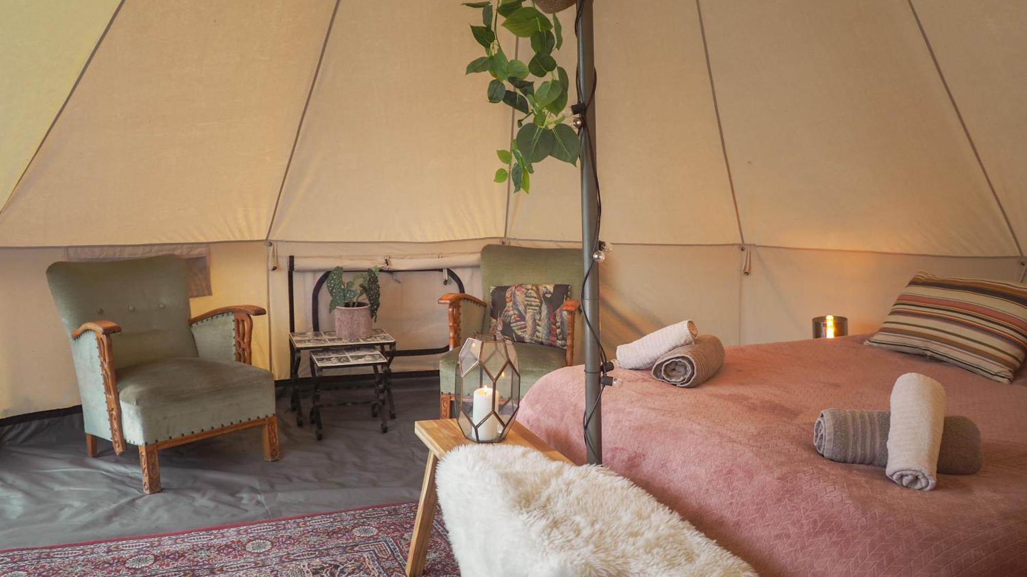 Bell Tent In Een Voedselbos Nederweert-Eind المظهر الخارجي الصورة